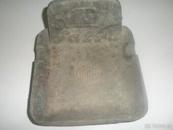 Mosaz popelník T 77