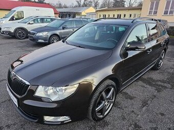 ŠKODA SUPERB 2012 1.4 TSI 92kW KOMBI,SENZORY,TEMPOMAT,TAŽNÉ