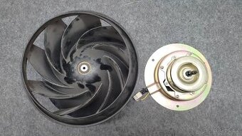 Motor s ventilátorem - pěkný stav