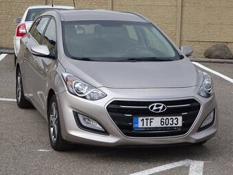 Hyundai i30 1.6i Combi r.v.2017 (88 kw) 2.Maj.ser.kníž.ČR