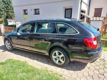 Škoda Superb 2.0TDi 125kw, 10/2011