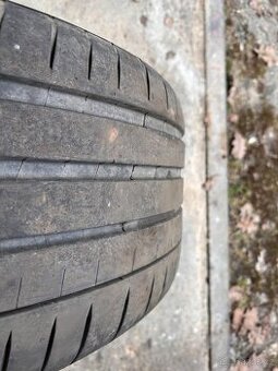 Michelin Pilot sport 4