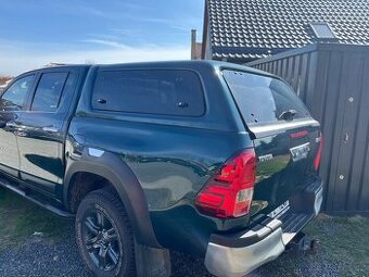 Prodám hardtop na Toyotu tmavě zelený - 1