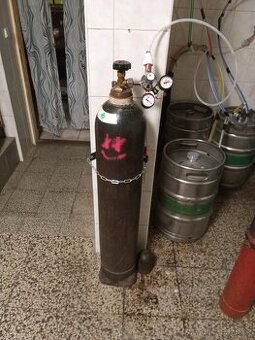 Tlaková láhev CO 2 plná - 1