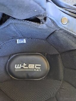Prodám helmu w-tec