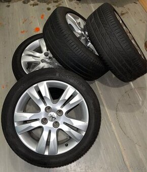 Alu kola 17” vč. pneumatik Continental UltraContact 215/50