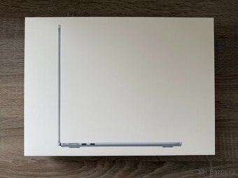 Macbook Apple M4 chip 16GB LPDDR5 RAM 256GB NOVÝ