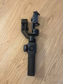 Gimbal Zhiyun Smooth 4 - novy - 1
