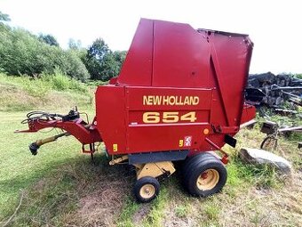 Lis New Holland