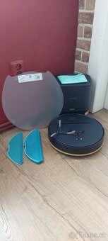 PHILIPS / Robotický vysavač a mop s odsávací stanicí