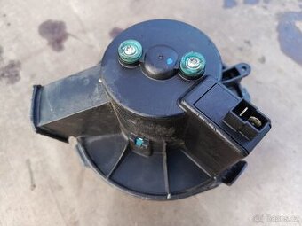 Prodám ventilátor topení Peugeot 307