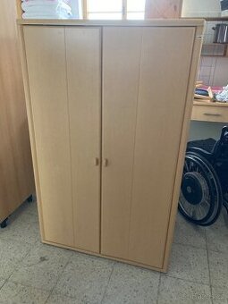 Skříň s psacím stolem - 1
