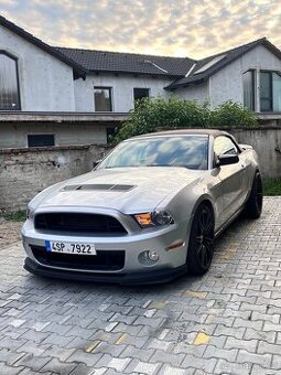 Ford mustang 3.7 v6 227 kw prodej výměna