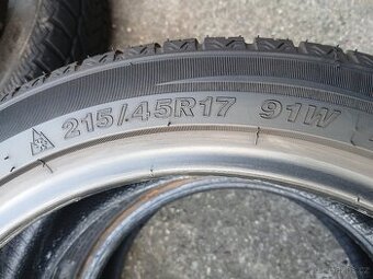 2ks zimní pneu 215/45 r17