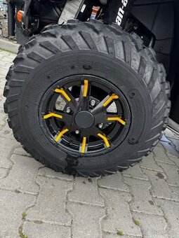 Kola Can-am r12 - 1