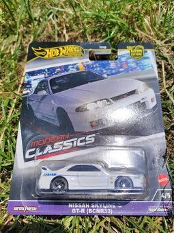 Hot Wheels Nissan Skyline GT-R Bcnr33