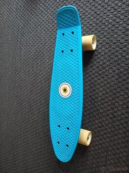 Zánovní Penyboard skateboard