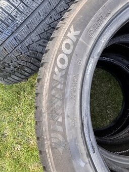 Zimní pneu Hankook 225 50 17