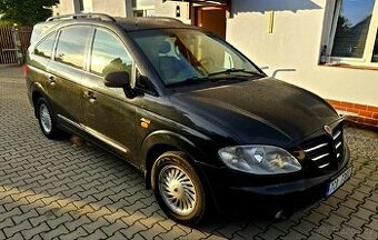 SsangYong Rodius 4x4