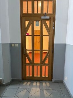 Dubové dveře