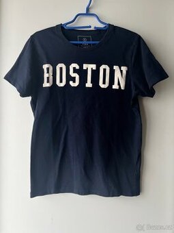 Dark blue T-shirt