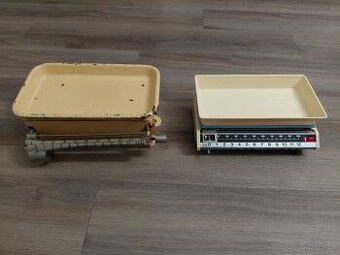 Retro váhy pro sběratele