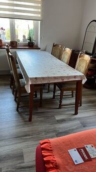 Jídelní rozkládací stůl+6x židle