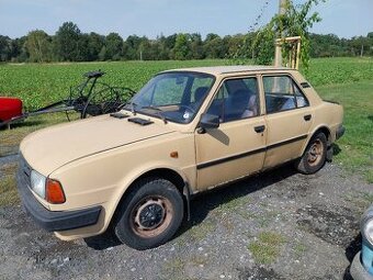 Wartburg 311 Škoda 120  Škoda 100