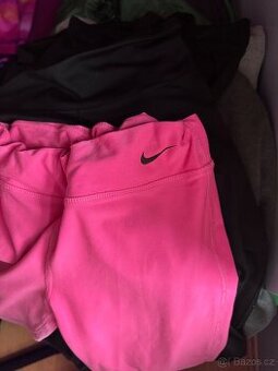 Prodám mix oblečení vel. Cca 9let