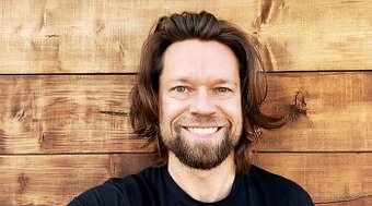 1-4 VSTUPENKY - RICHARD KRAJČO - ADVENTNÍ KONCERT PRAHA