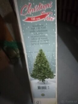 Umělý Vánoční stromek 180cm
