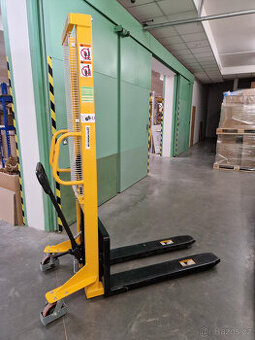 Ruční vysokozdvižný paletový vozík