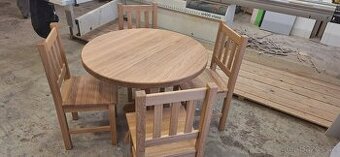 Prodám masivní dubovou jídelní sestavu