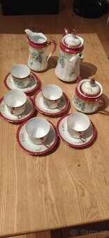 Starožitný porcelánový servis