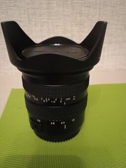 Objektiv Tokina 19-35 pro Canon