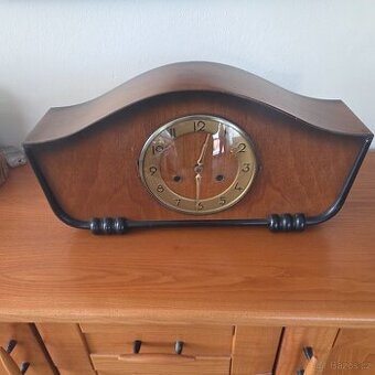 STAROŽITNÉ FUNKČNÍ STOLNÍ KRBOVÉ HODINY