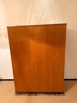 Skříně zdarma za odvoz Olomouc