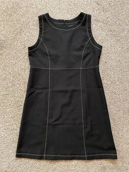 Nové dámské pouzdrové šaty Six Friends