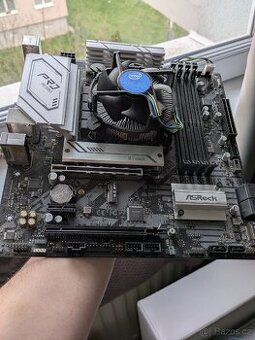 Zakladni deska ASRock B560m PRO4 + i3 10100f + 16gb ddr4