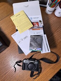 Fujifilm X-T30