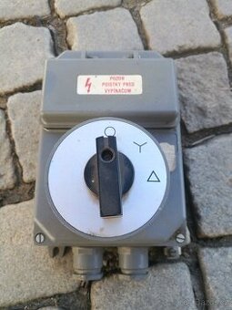 Nový Spínač vačkový přepínače hvězda-trojúhelník S25V 500V