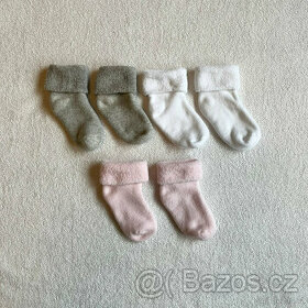 3 páry dívčích froté ponožek vel. 6-12m
