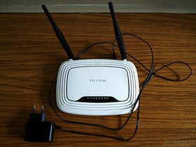 Wi-fi router TP-Link TL-WR841N
