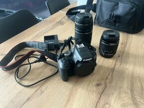 Fotoaparát, taška na fotoaparát a náhradní baterie s nabíječ - 1