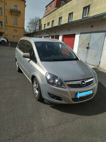 Opel Zafira B, 1.8 Benzín + LPG, sedmimístná, tažné zařízení