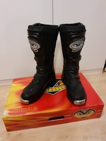 Zánovní motocrossové boty S8P Madhead, velikost 43, černé, j