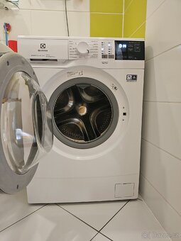 nová pračka Electrolux
