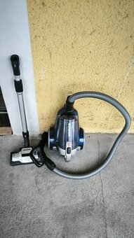 Bezsackovy vysavac Hoover Reactiv