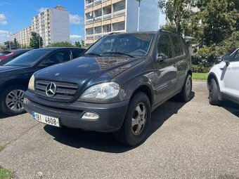 Mercedes ML270cdi AT