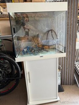 Kompletní set akvária 200l LED, CO2 + profi filtrace